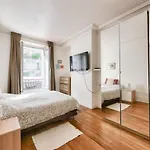 Cosy Apartment For 4 People - Paris 15
